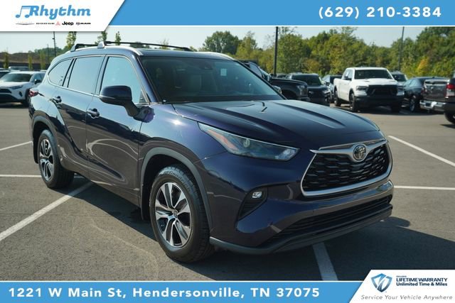Used 2022 Toyota Highlander XLE