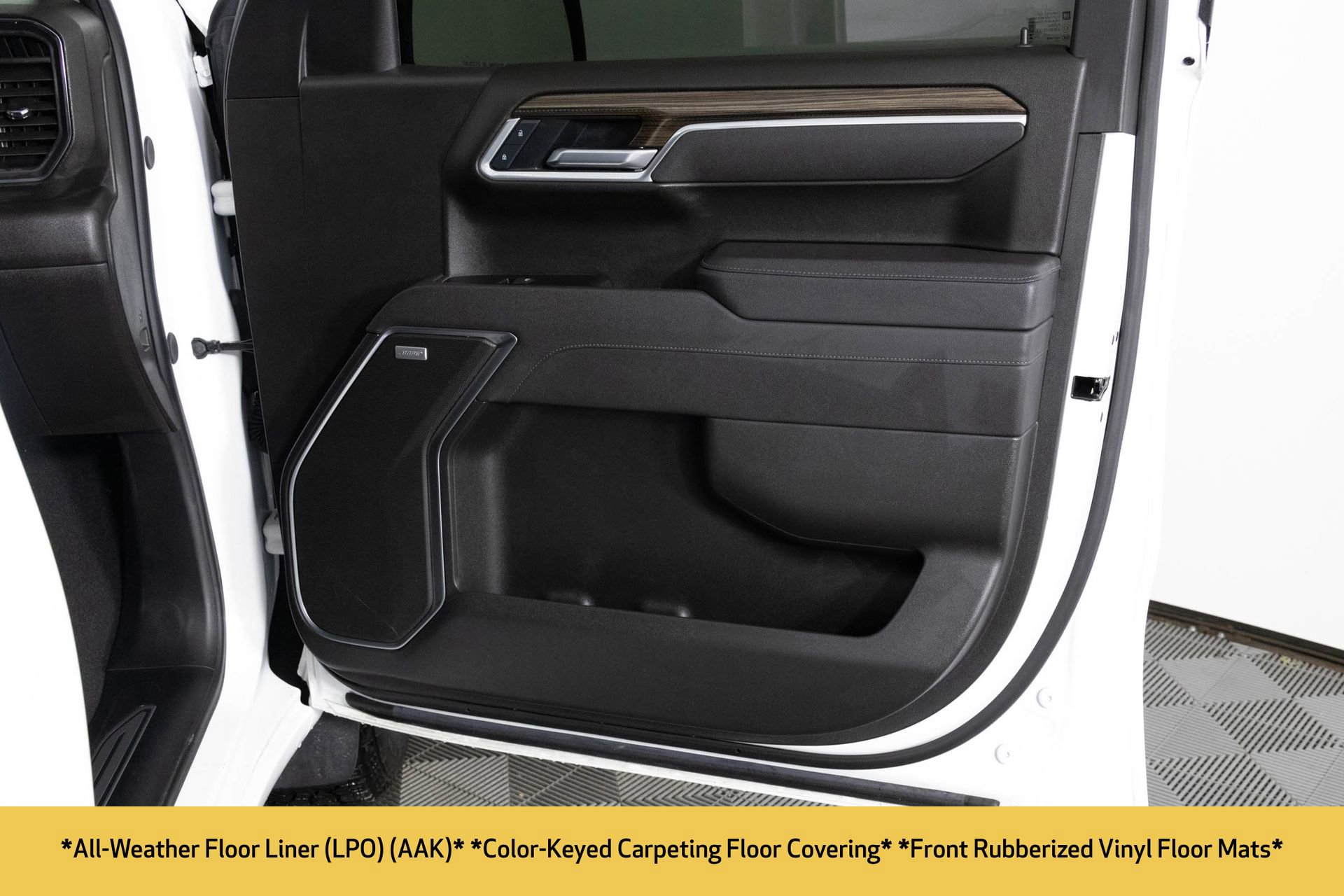 Certified 2025 Chevrolet Silverado 1500 RST image 43