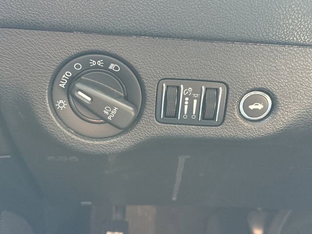 Used 2015 Dodge Charger SXT w/ AWD Plus Group image 35