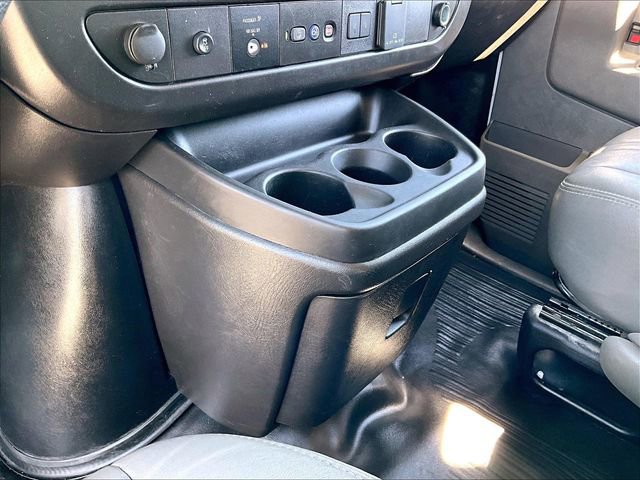 Used 2024 Chevrolet Express 3500 LS RWD image 19