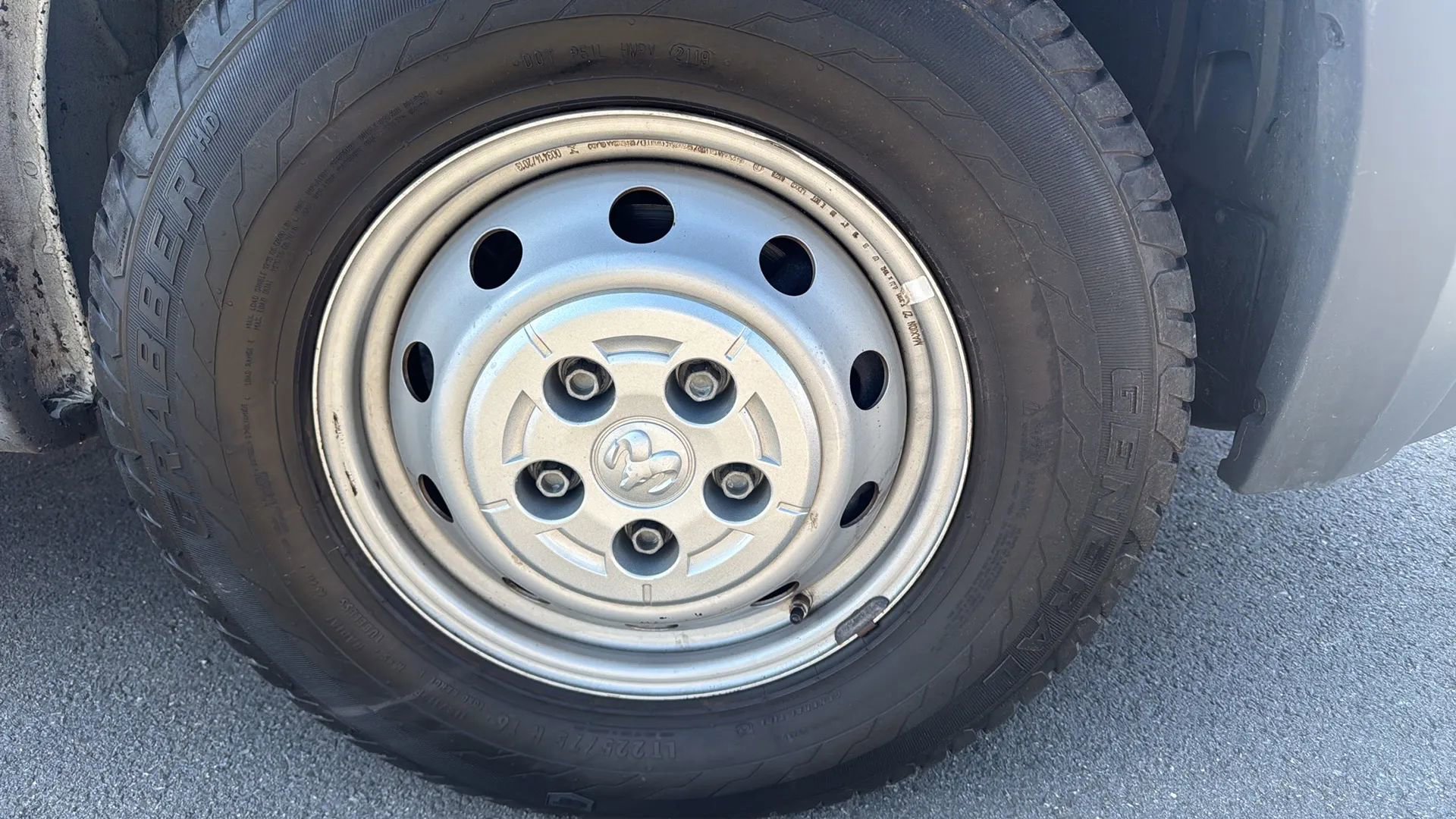 Used 2018 RAM ProMaster 1500 w/ Premium Appearance Group image 18