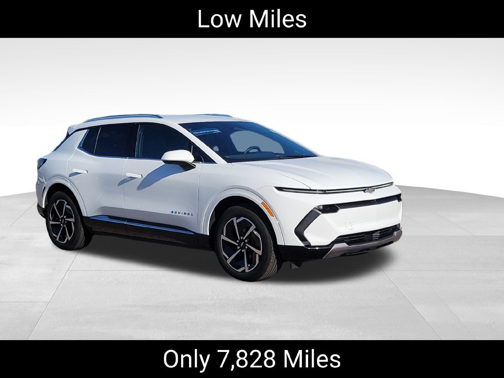 Certified 2025 Chevrolet Equinox EV LT w/ Convenience Package AWD/4WD image 2