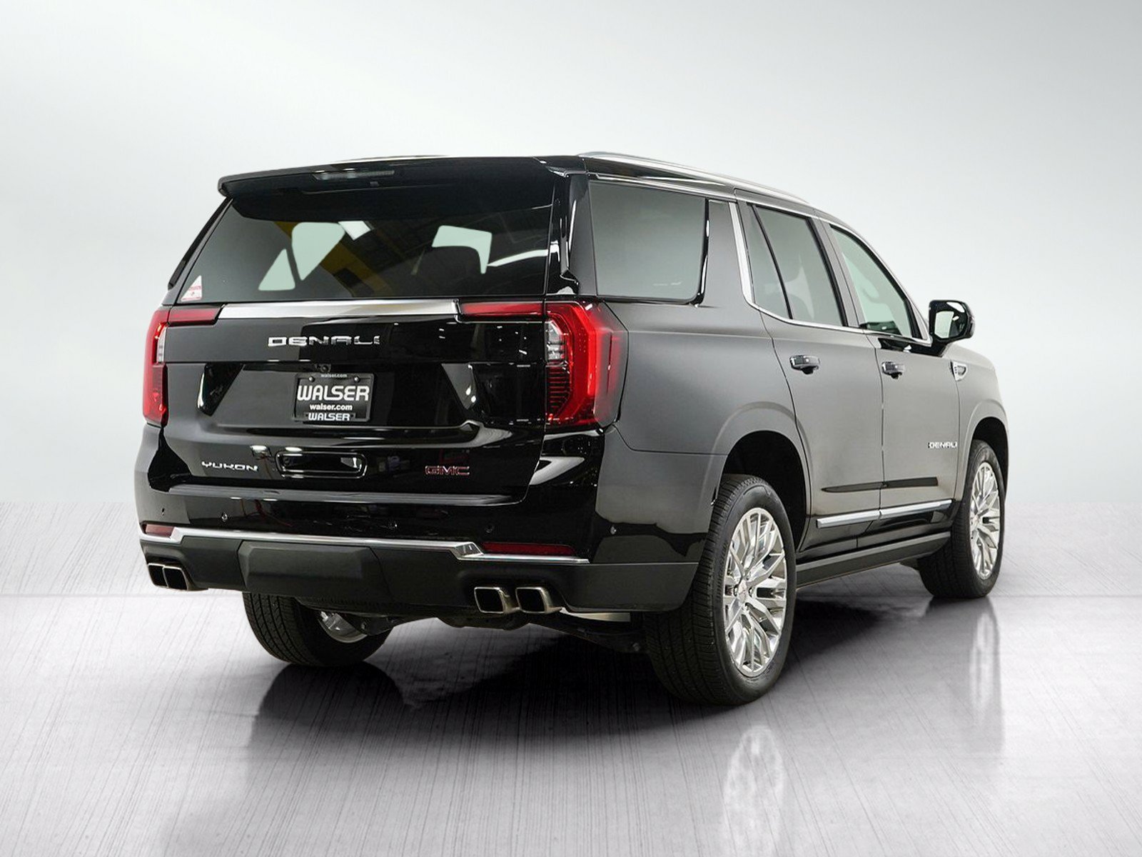 Used 2026 GMC Yukon Denali w/ Sun & Power Step Package AWD/4WD image 5