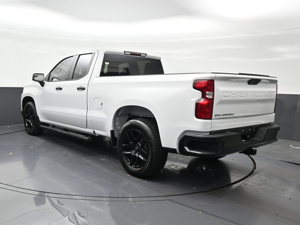 Used 2020 Chevrolet Silverado 1500 W/T w/ WT Value Package RWD image 3
