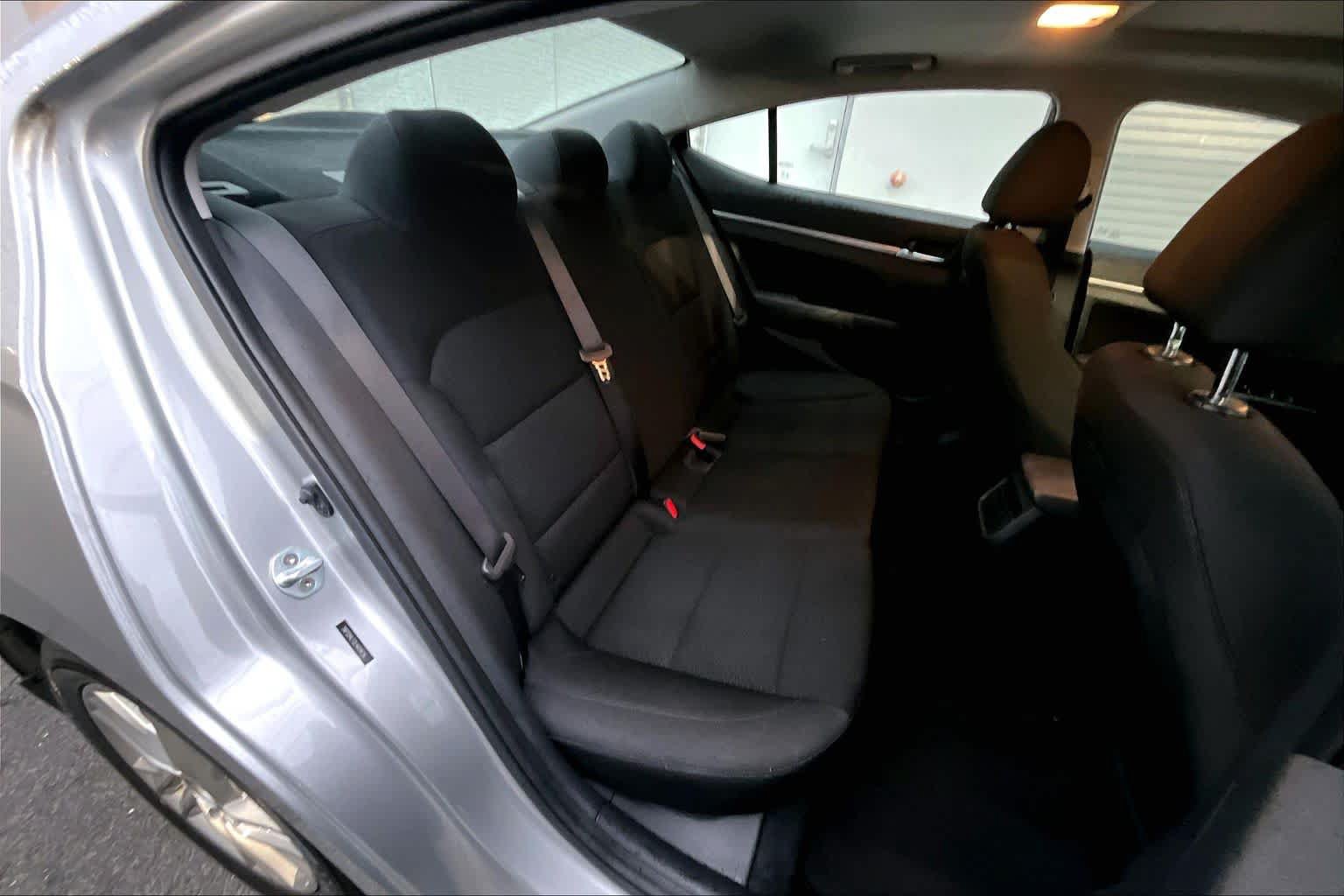 Used 2020 Hyundai Elantra Value Edition w/ Cargo Package (C1) FWD image 25