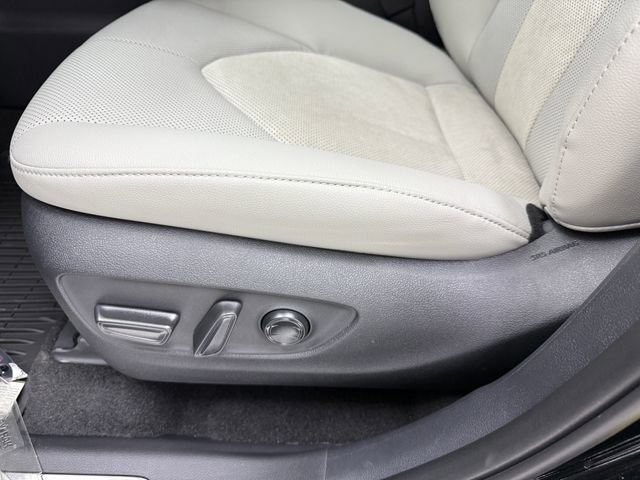 New 2026 Toyota Grand Highlander AWD Hybrid image 27