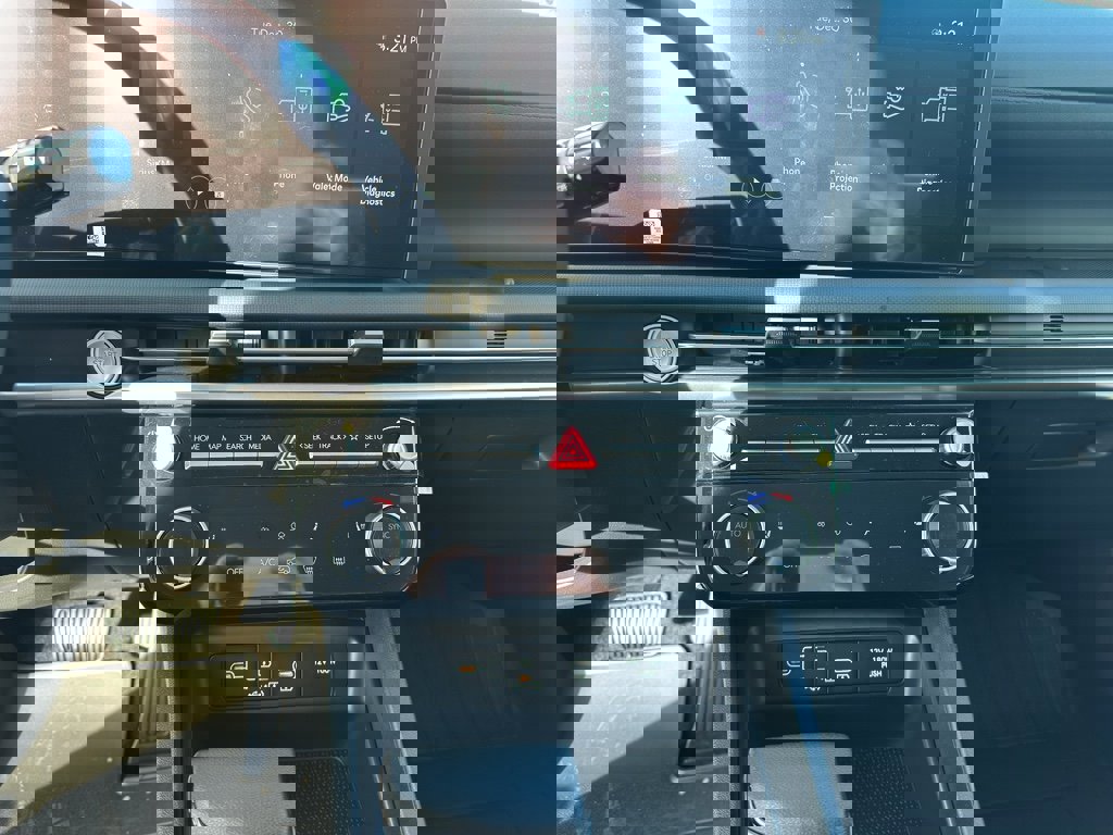 New 2026 Hyundai Tucson SEL image 18