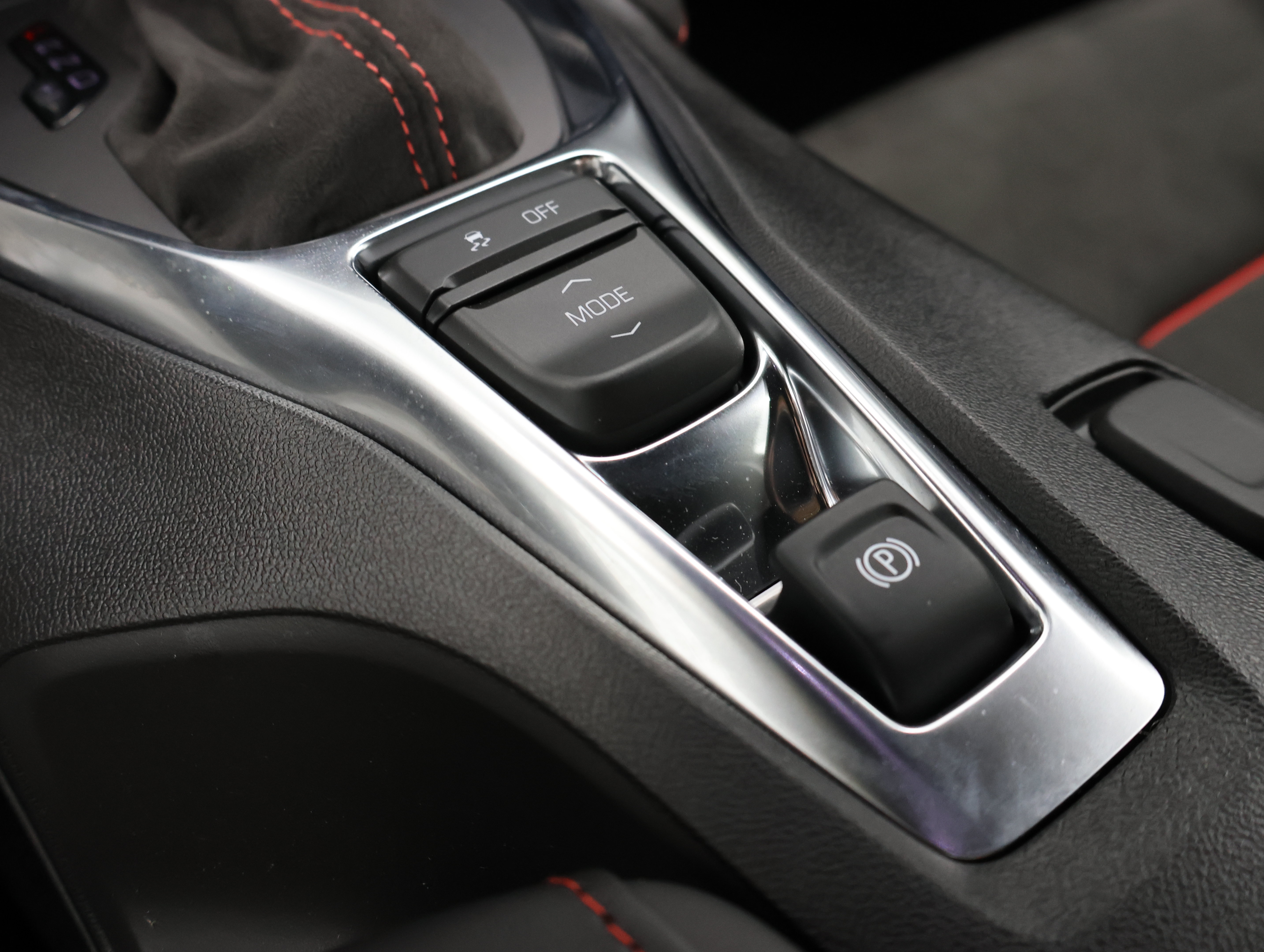 Used 2024 Chevrolet Camaro ZL1 RWD image 53