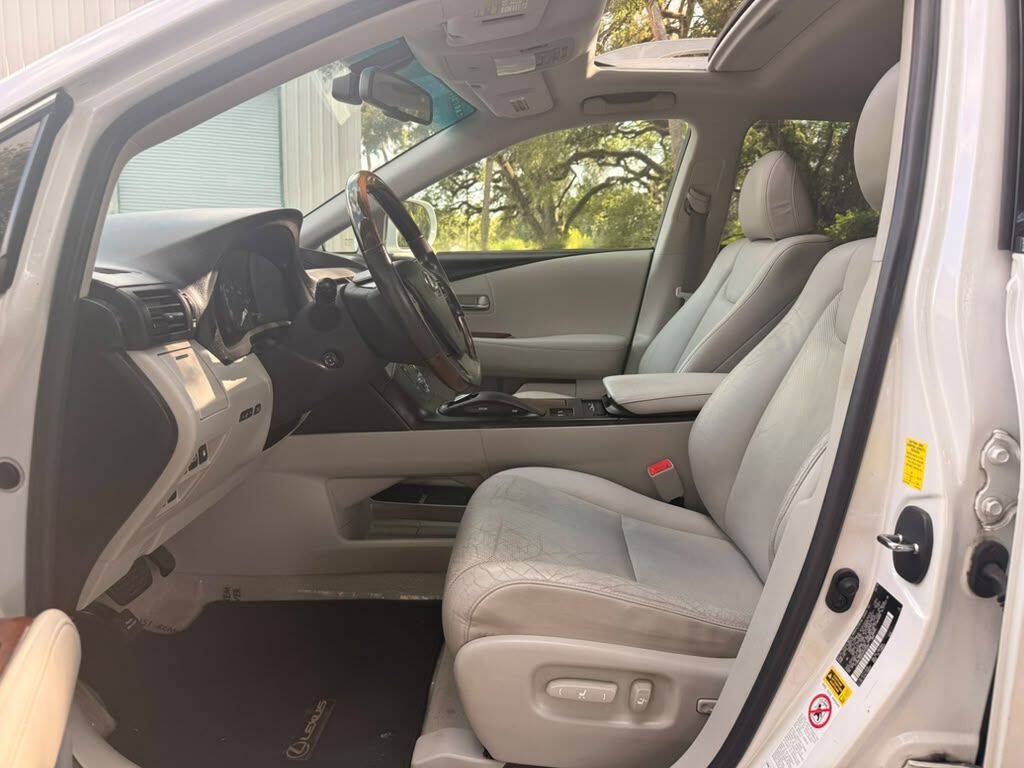 Used 2010 Lexus RX 350 AWD image 11