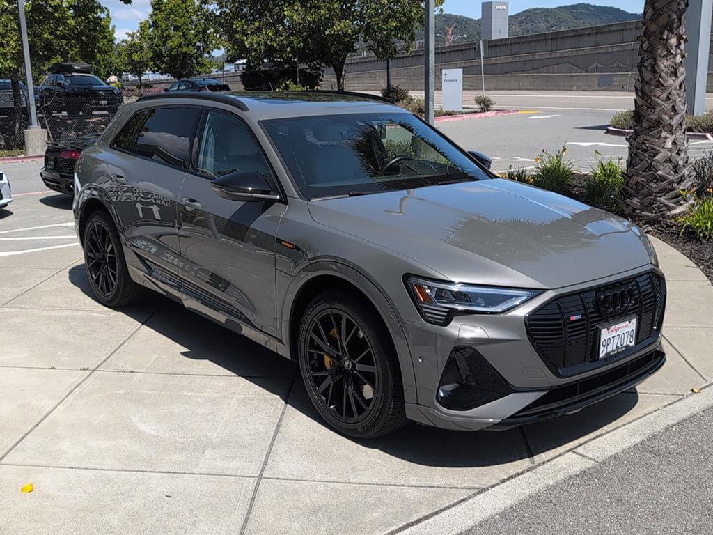 Used 2023 Audi e-tron Chronos w/ Chronos Package AWD/4WD image 3