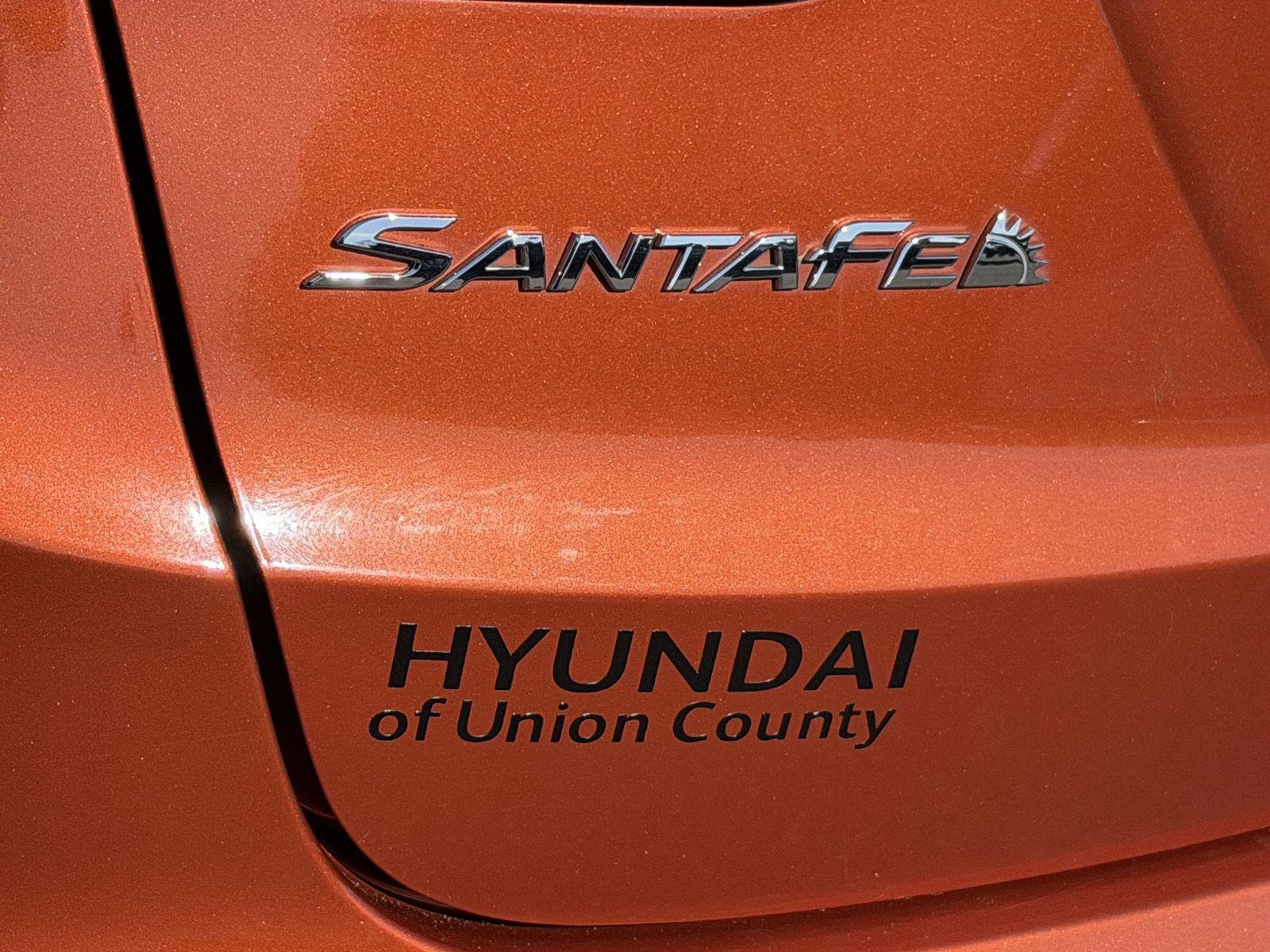 Used 2016 Hyundai Santa Fe Sport w/ Option Group 03 image 27