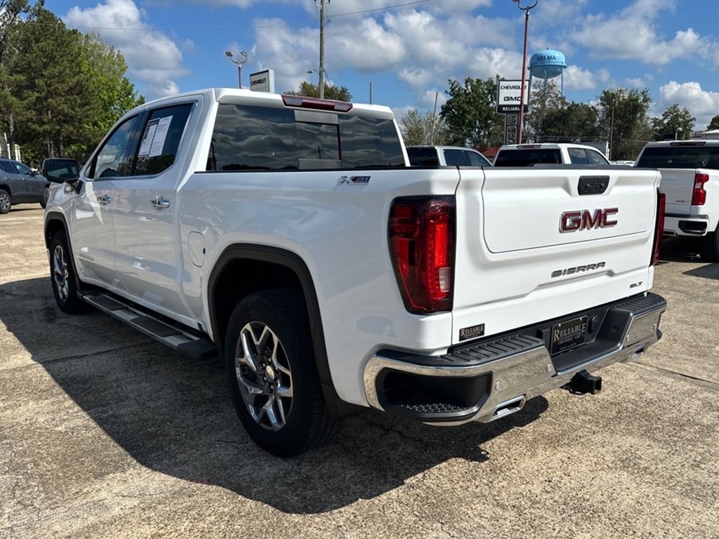 Used 2024 GMC Sierra 1500 SLT w/ SLT Premium Plus Package AWD/4WD image 4