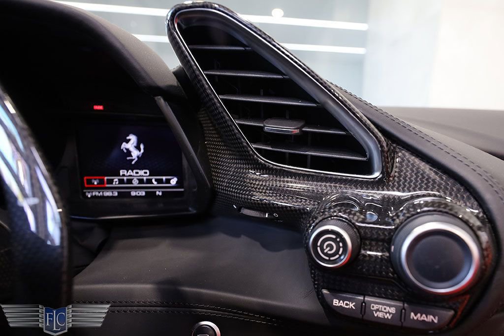 Used 2019 Ferrari 488 Spider image 32