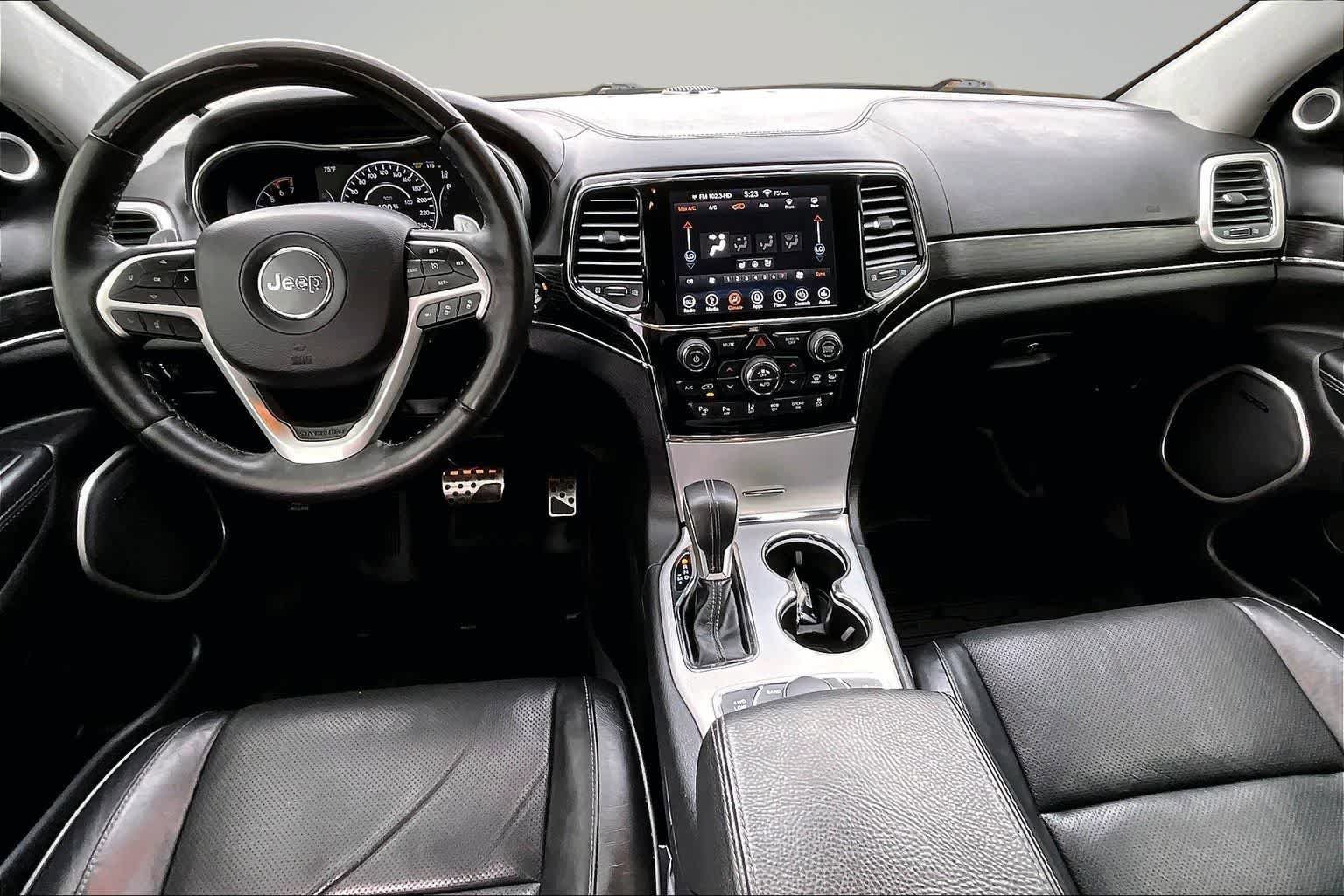 Used 2019 Jeep Grand Cherokee Summit AWD/4WD image 10