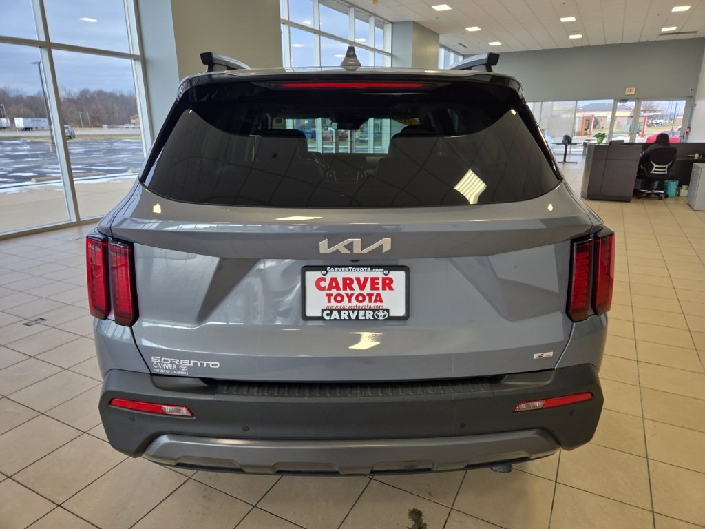 Used 2023 Kia Sorento X-Line EX image 8