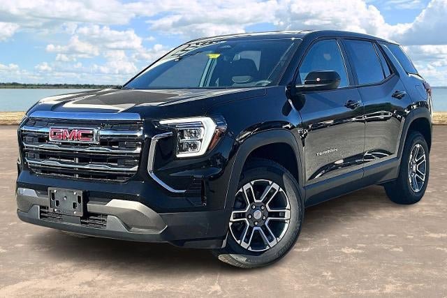New 2026 GMC Terrain Elevation FWD image 2