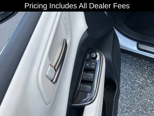 Used 2025 Toyota Crown w/ Advanced Technology Package AWD/4WD image 8