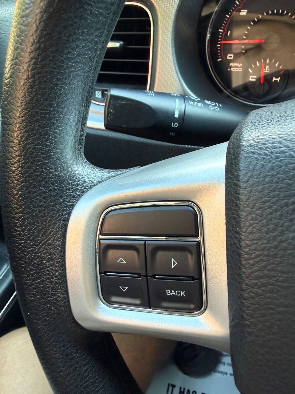 Used 2014 Dodge Charger SE RWD image 23