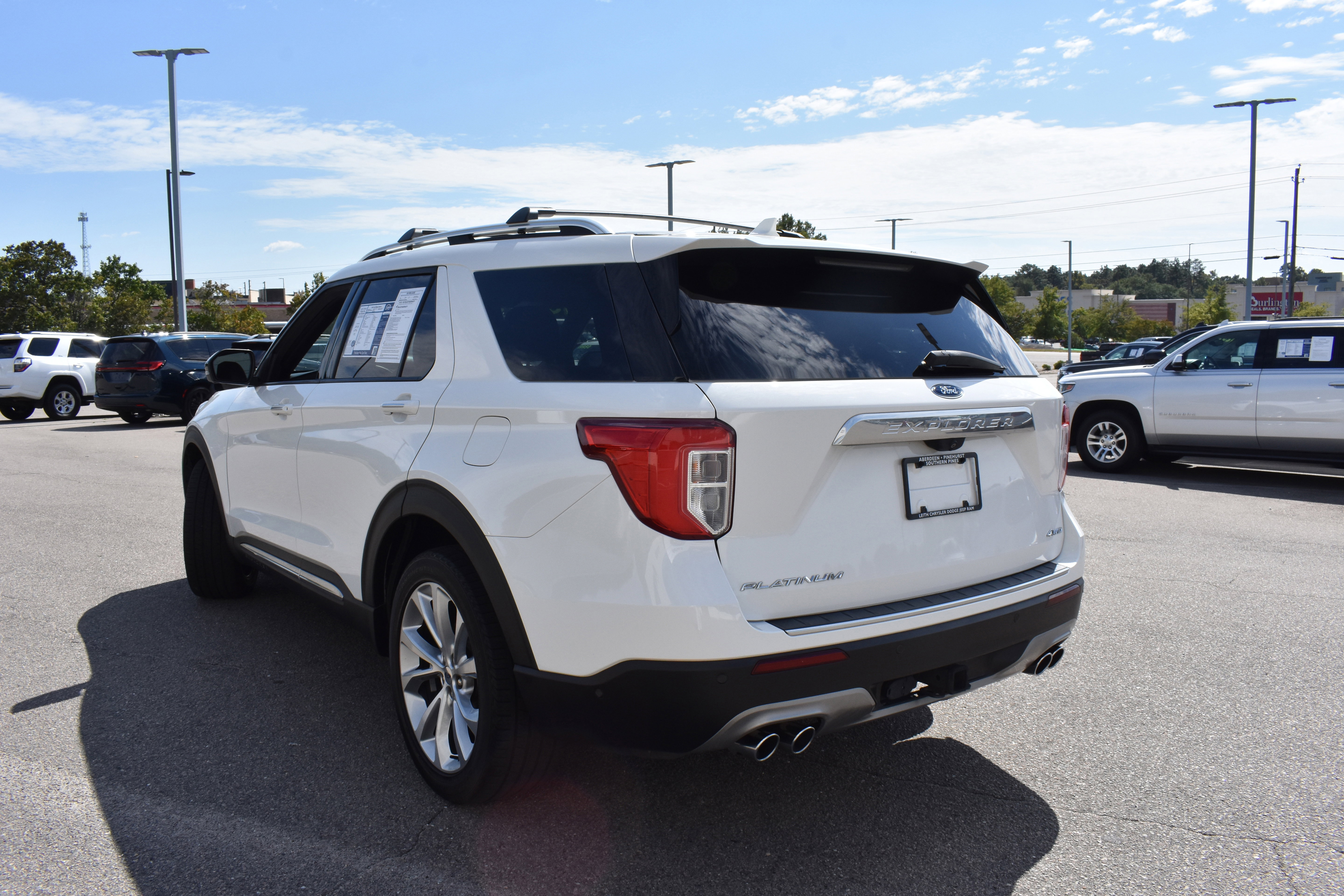 Used 2021 Ford Explorer Platinum w/ Equipment Group 601A image 7