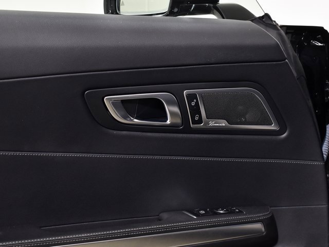 Used 2019 Mercedes-Benz AMG GT image 16