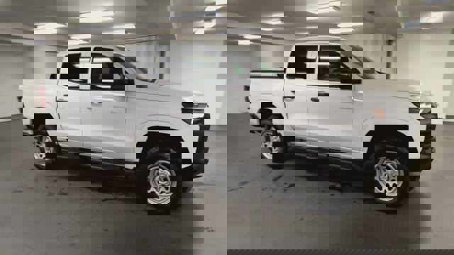 Certified 2026 Chevrolet Colorado W/T w/ Advanced Trailering Package RWD image 2