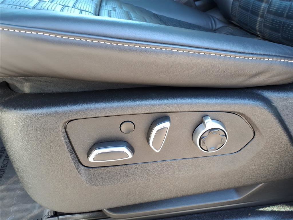 Certified 2023 Cadillac Escalade V image 25