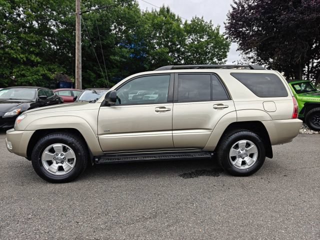 Used 2005 Toyota 4Runner SR5 RWD image 4