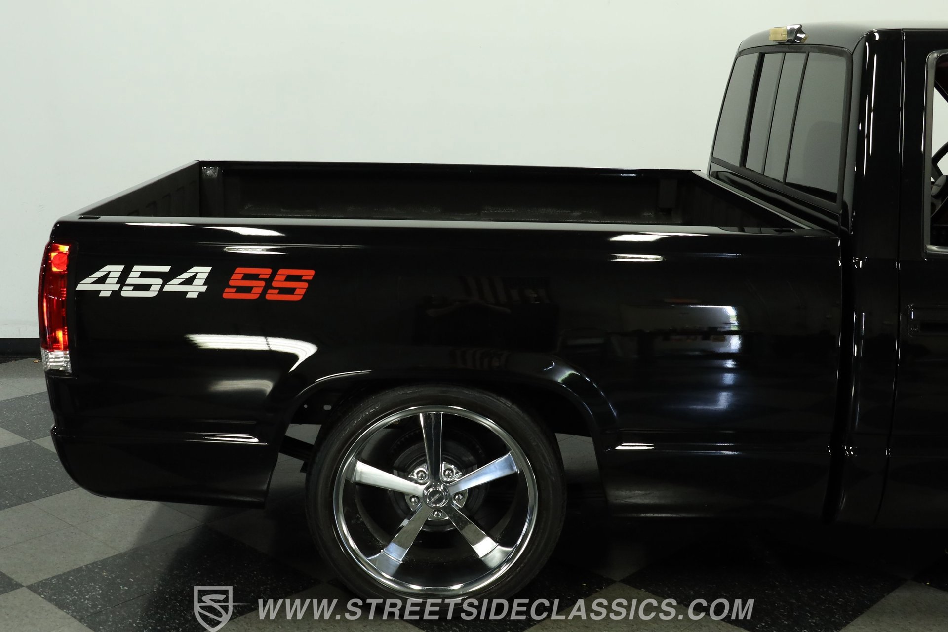 Used 1990 Chevrolet Silverado 1500 454 SS image 28