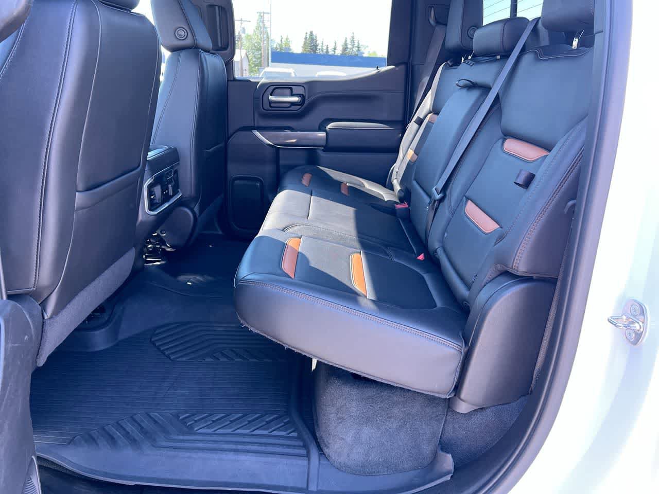 Used 2020 GMC Sierra 1500 AT4 w/ AT4 Preferred Package AWD/4WD image 23