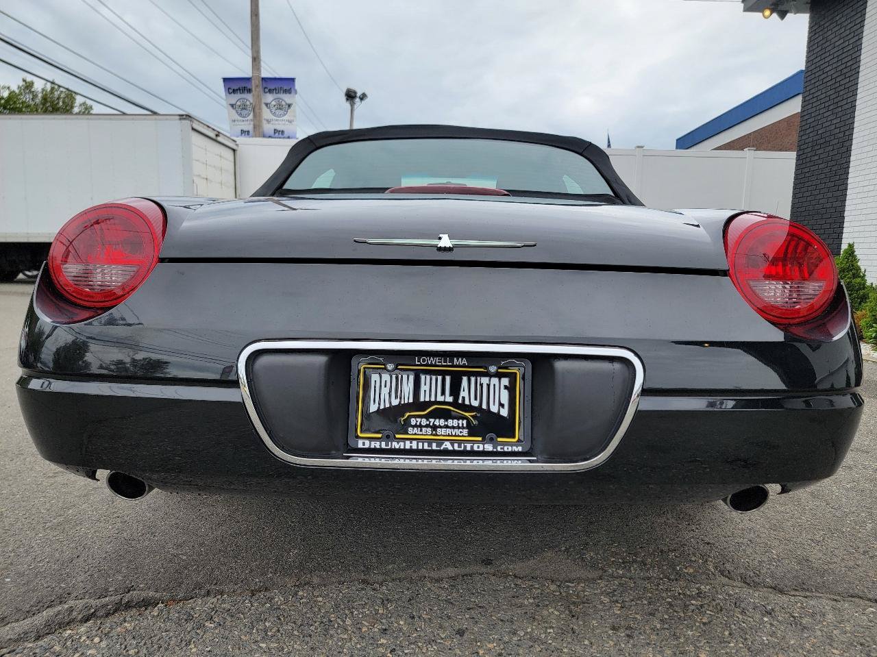 Used 2004 Ford Thunderbird RWD image 8
