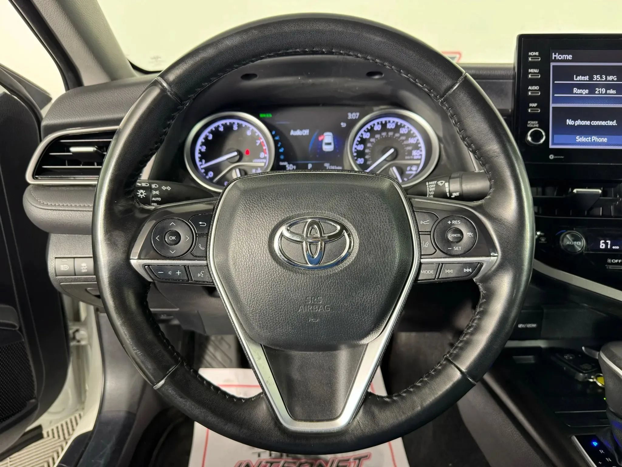 Used 2024 Toyota Camry XLE w/ Cold Weather Package AWD/4WD image 13