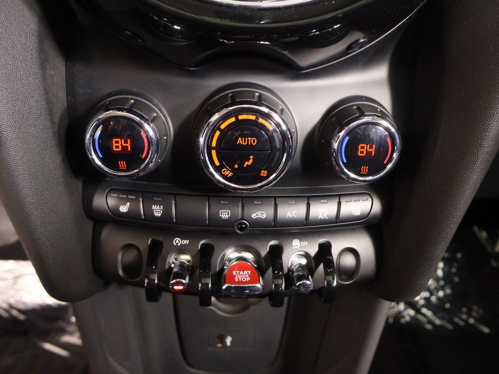 Used 2020 MINI Cooper 2-Door Hardtop w/ Storage Package image 5