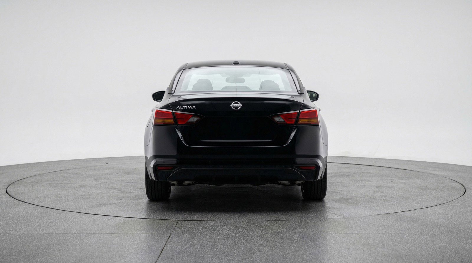 Used 2025 Nissan Altima 2.5 SV FWD image 7