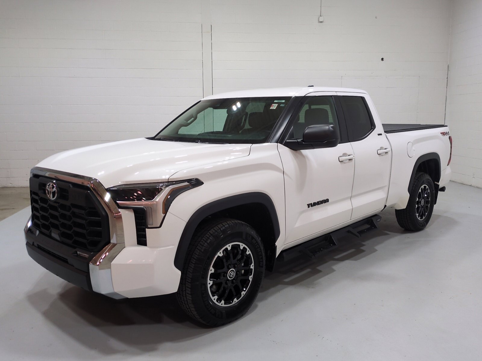 Used 2024 Toyota Tundra SR5 w/ TRD Off-Road Package AWD/4WD image 7