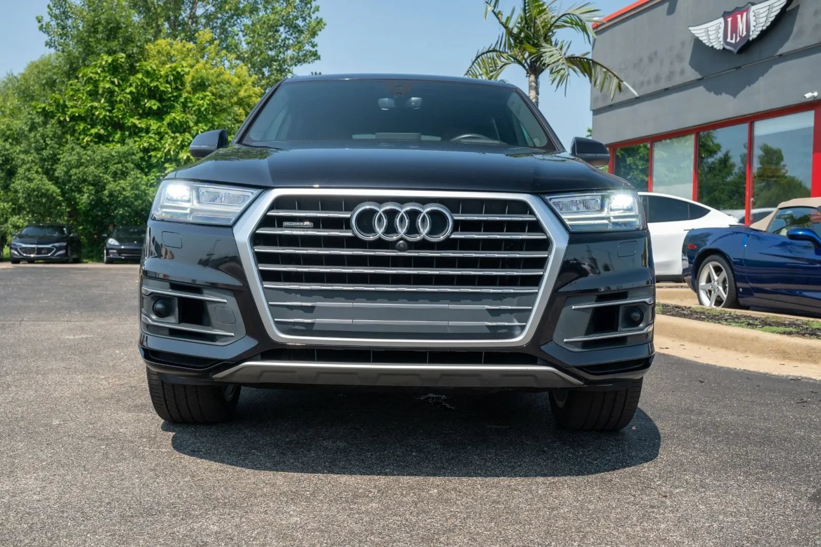 Used 2019 Audi Q7 3.0T Prestige AWD/4WD image 2