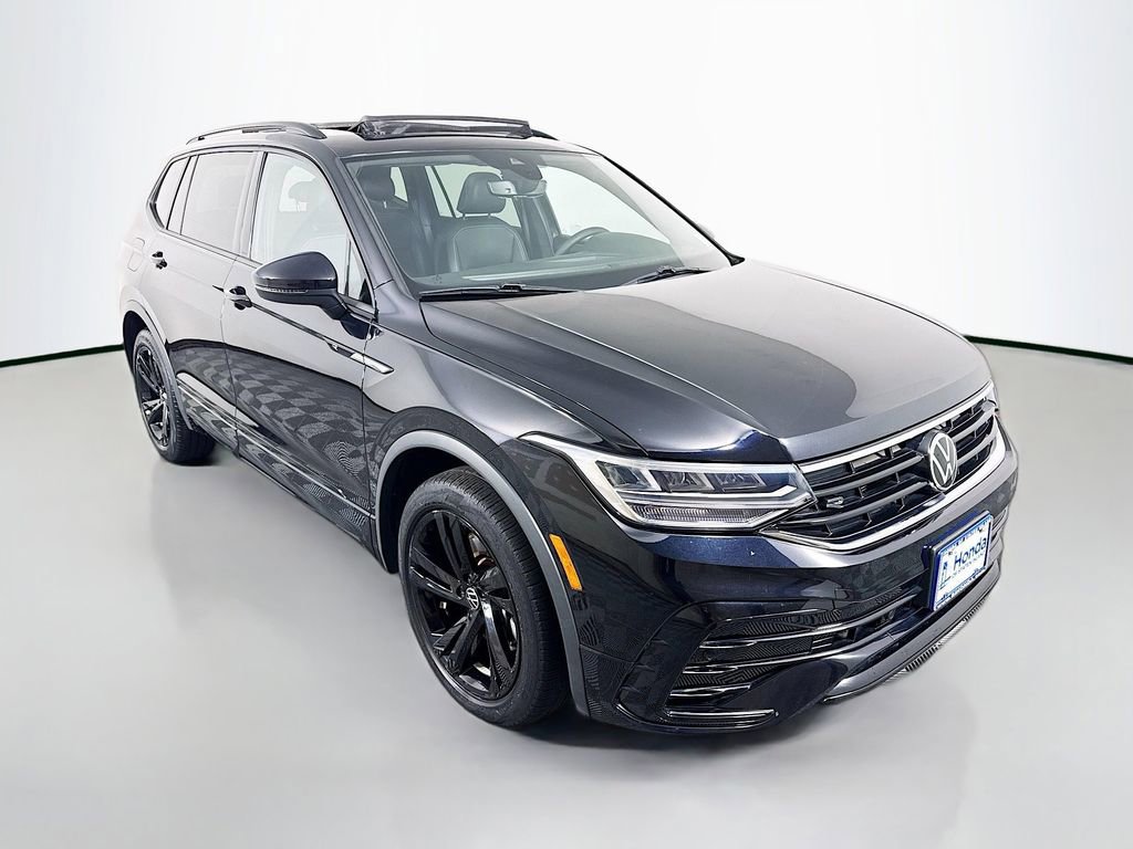 Used 2023 Volkswagen Tiguan SE R-Line