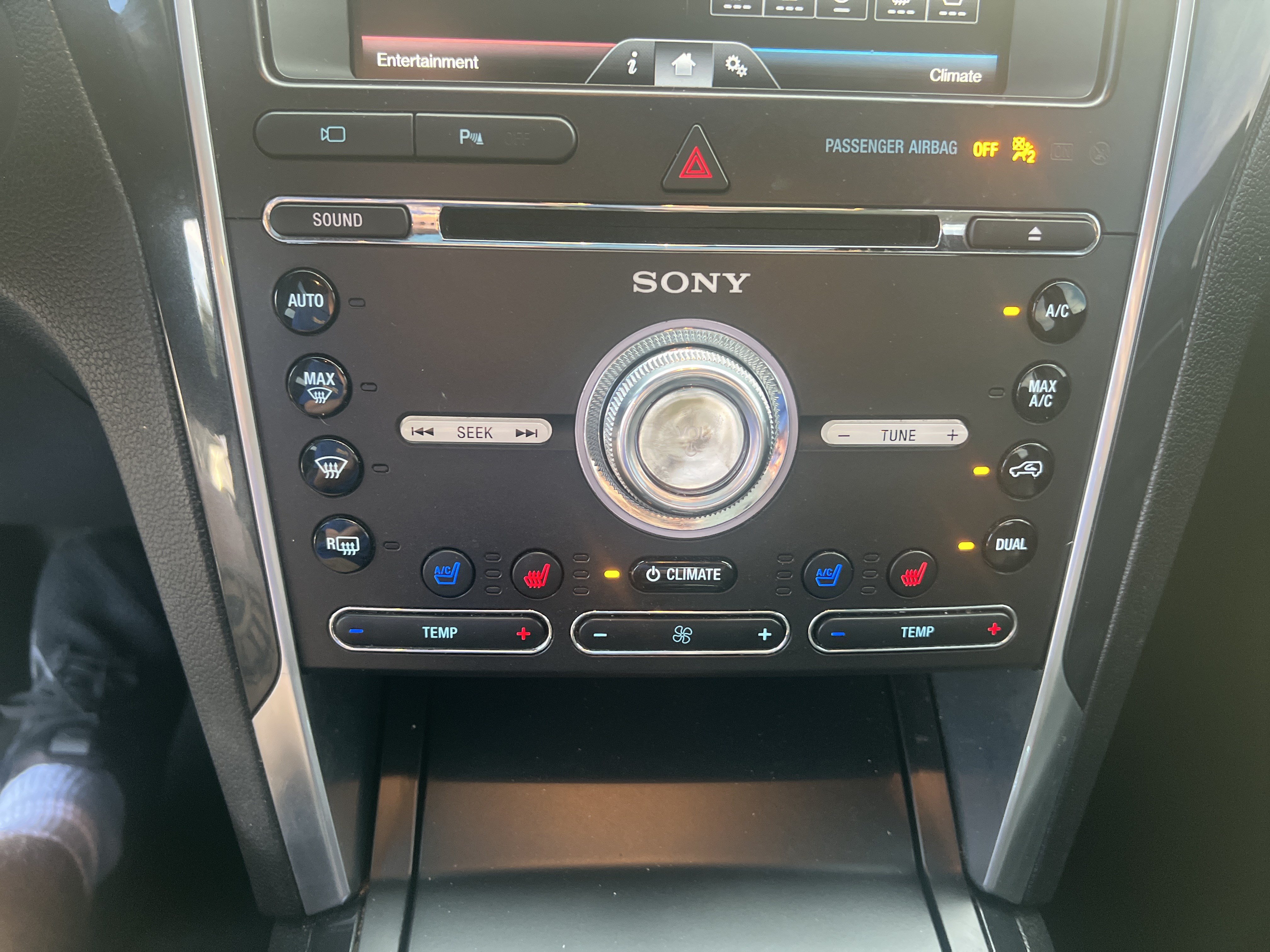 Used 2016 Ford Explorer Limited AWD/4WD image 33