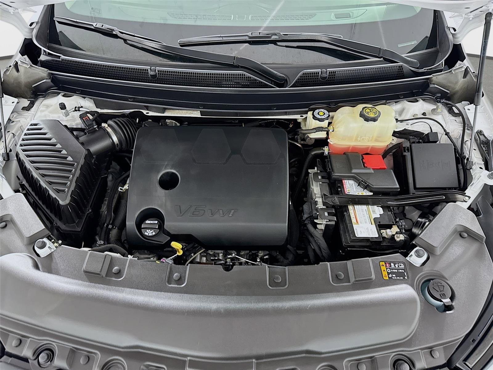 Certified 2018 Buick Enclave Avenir w/ Avenir Technology Package FWD image 32