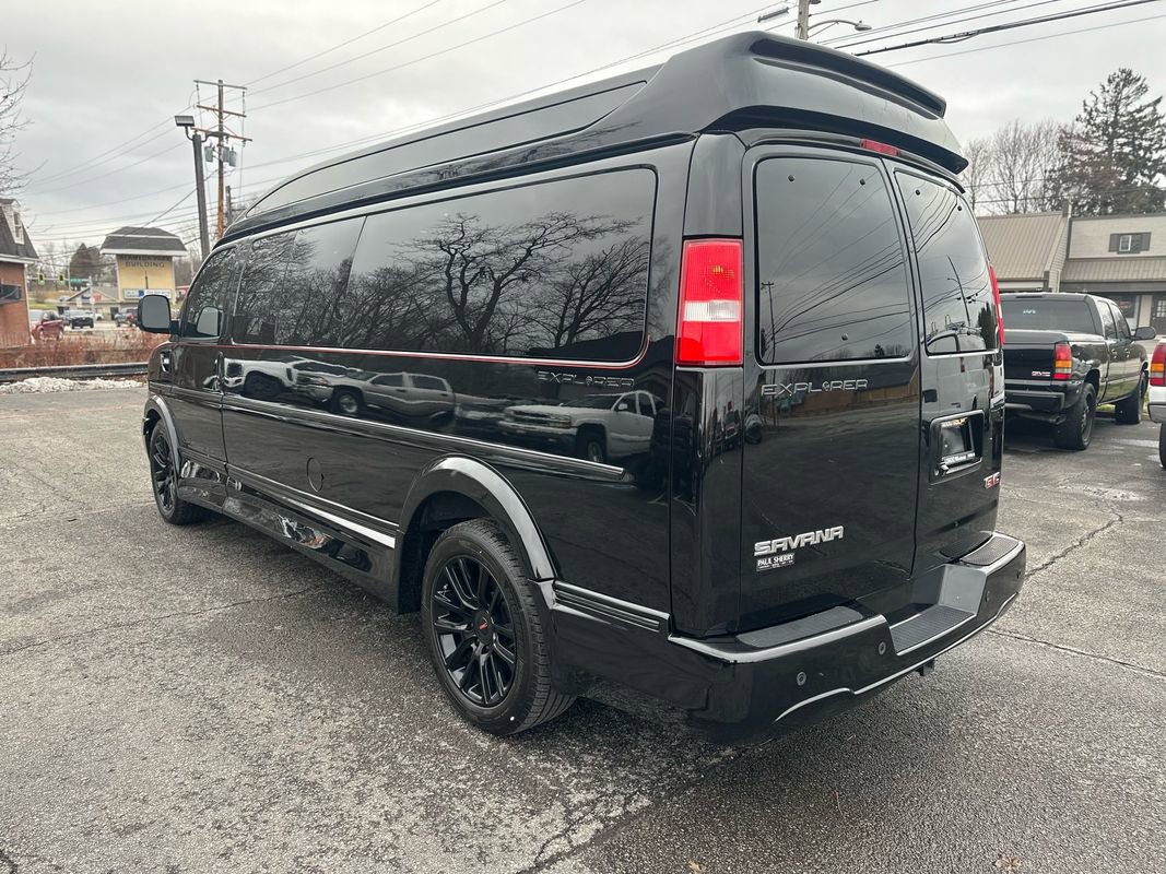 Used 2019 GMC Savana 2500 Extended image 4