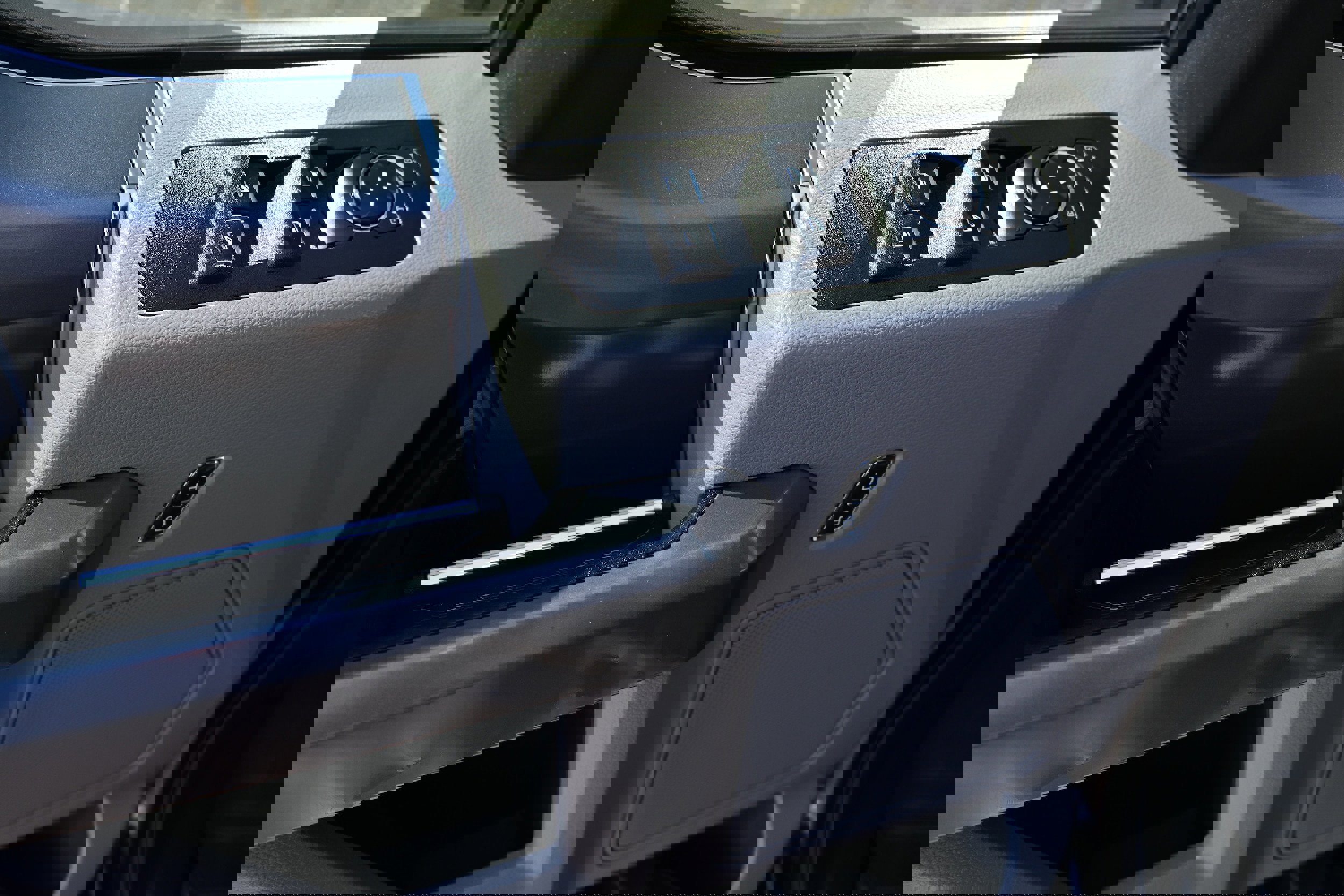 Used 2019 Ford F150 XLT w/ Equipment Group 302A Luxury image 12