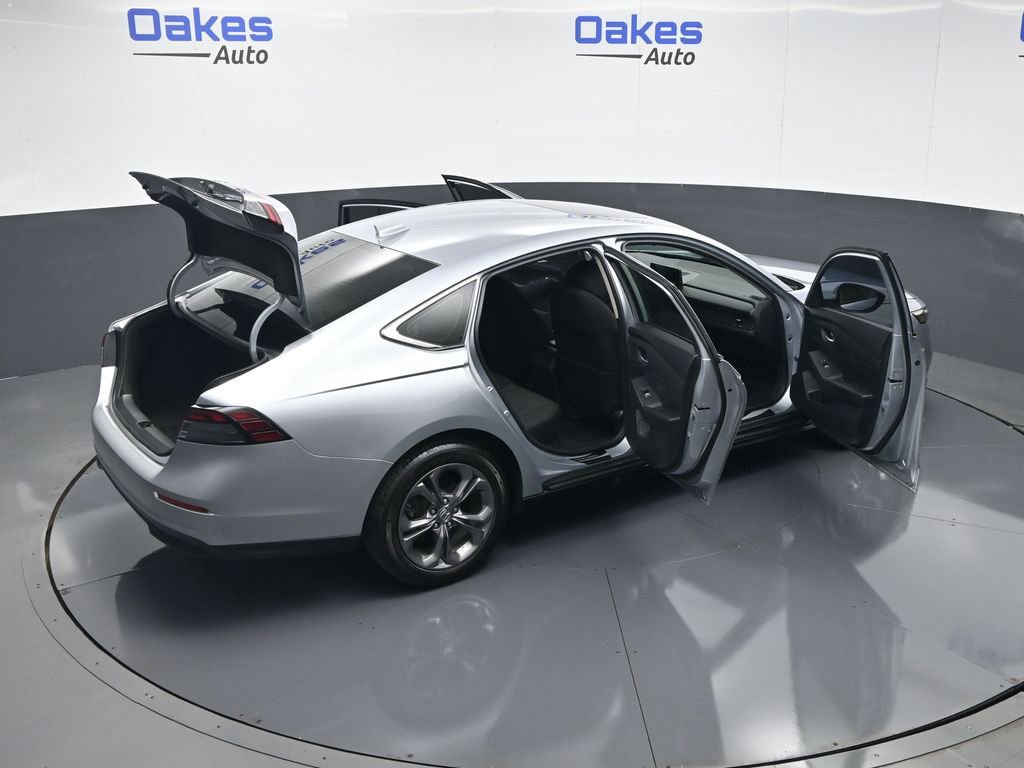 Used 2023 Honda Accord EX image 56