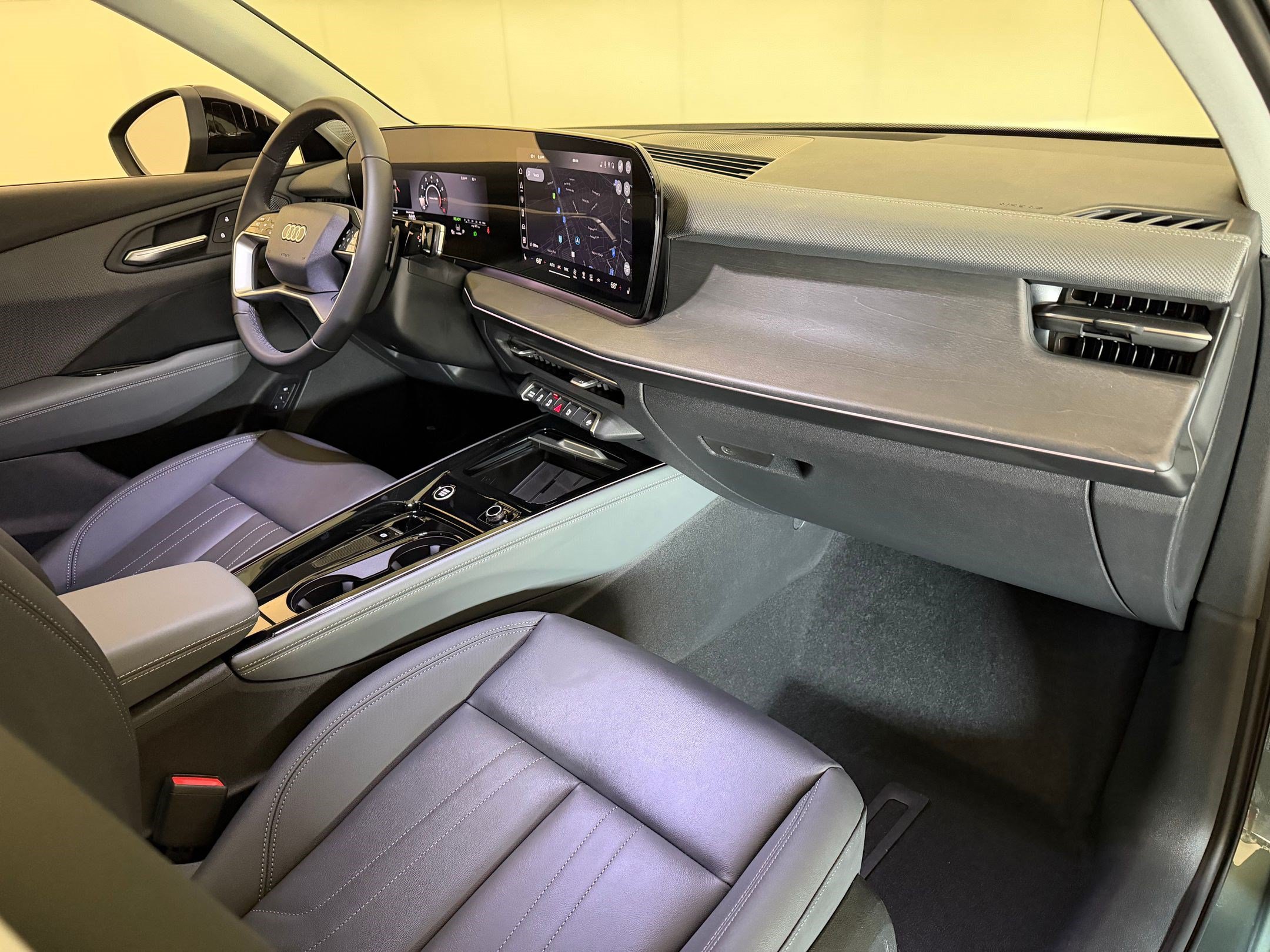 New 2026 Audi Q3 quattro 2.0T AWD/4WD image 26