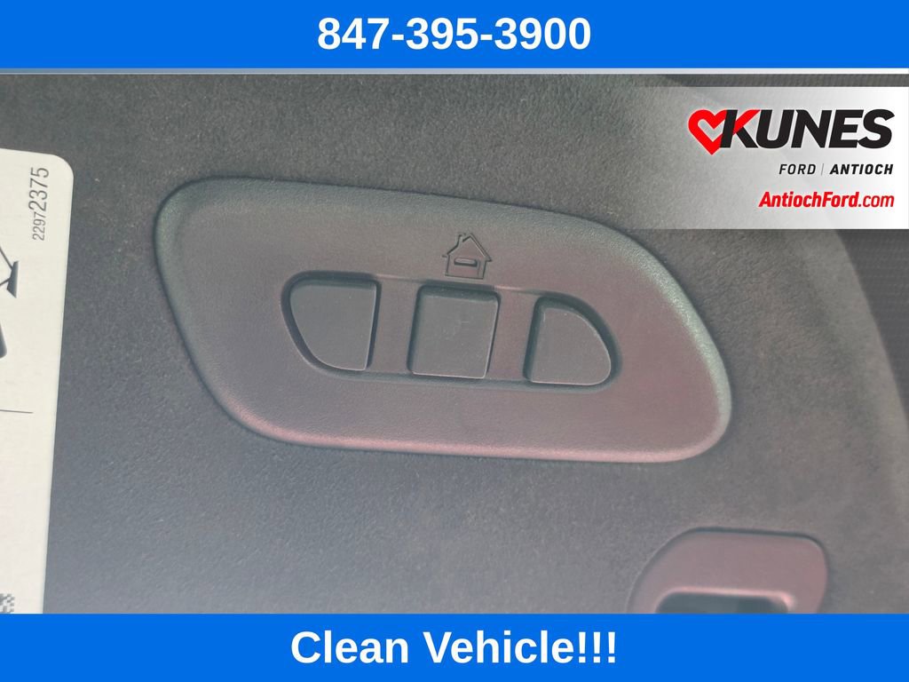 Used 2015 Chevrolet Corvette Stingray Convertible w/ 3LT Preferred Equipment Group image 79