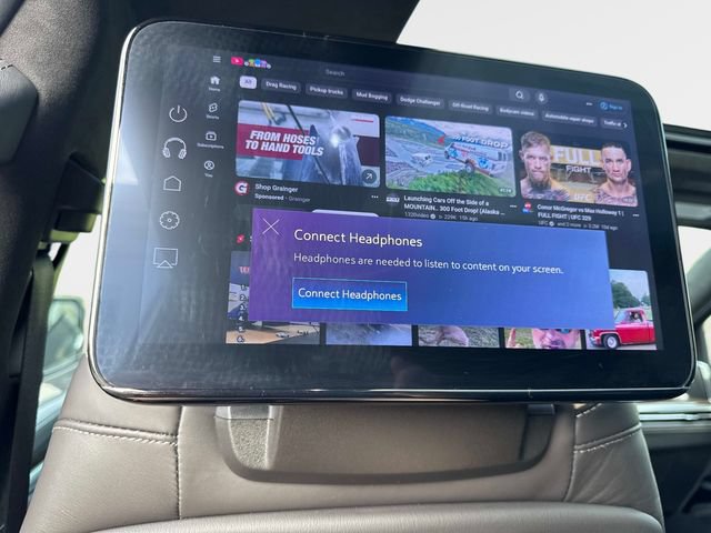 Certified 2025 Cadillac Escalade Sport Platinum AWD/4WD image 16
