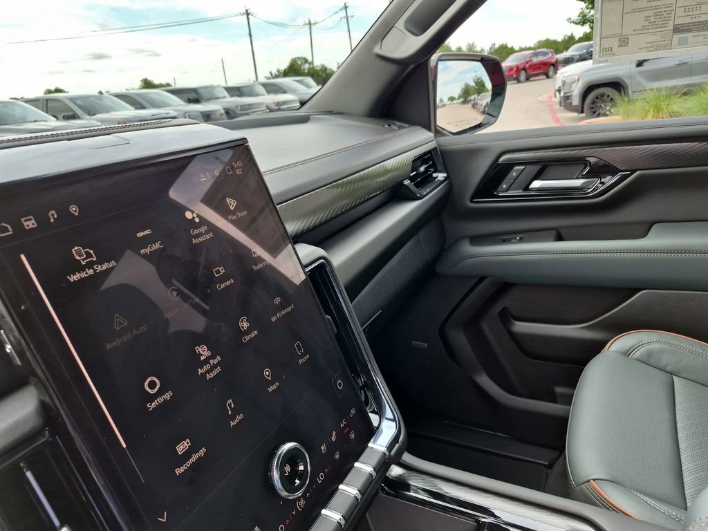 New 2026 GMC Yukon XL AT4 w/ AT4 Premium Package AWD/4WD image 27