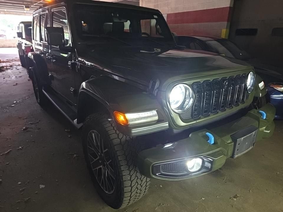 Used 2024 Jeep Wrangler High Altitude AWD/4WD image 1
