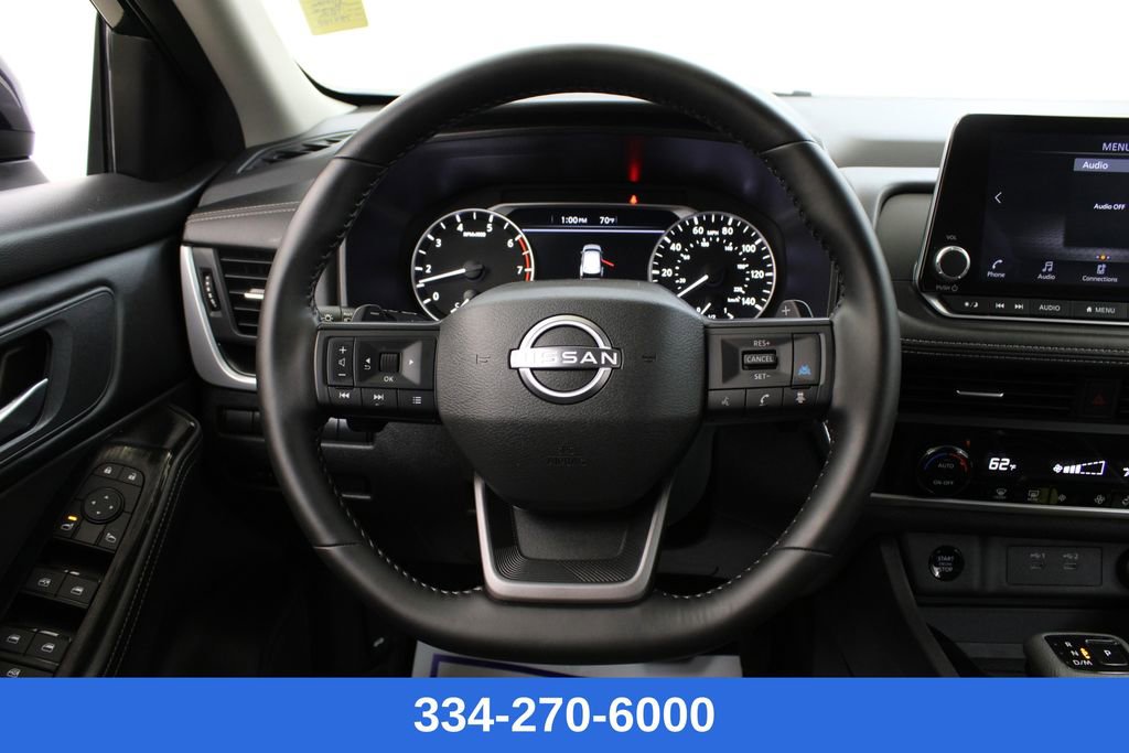 Certified 2025 Nissan Rogue SV image 21