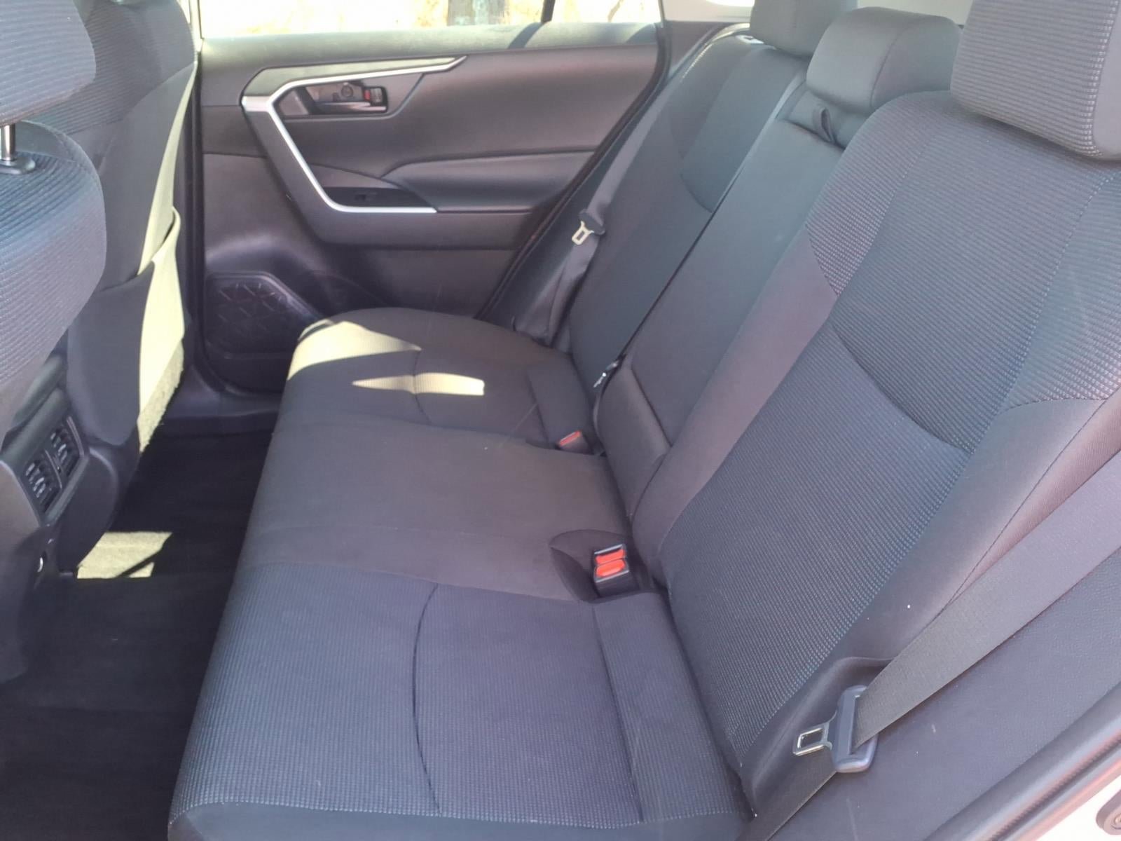 Used 2024 Toyota RAV4 LE FWD image 17