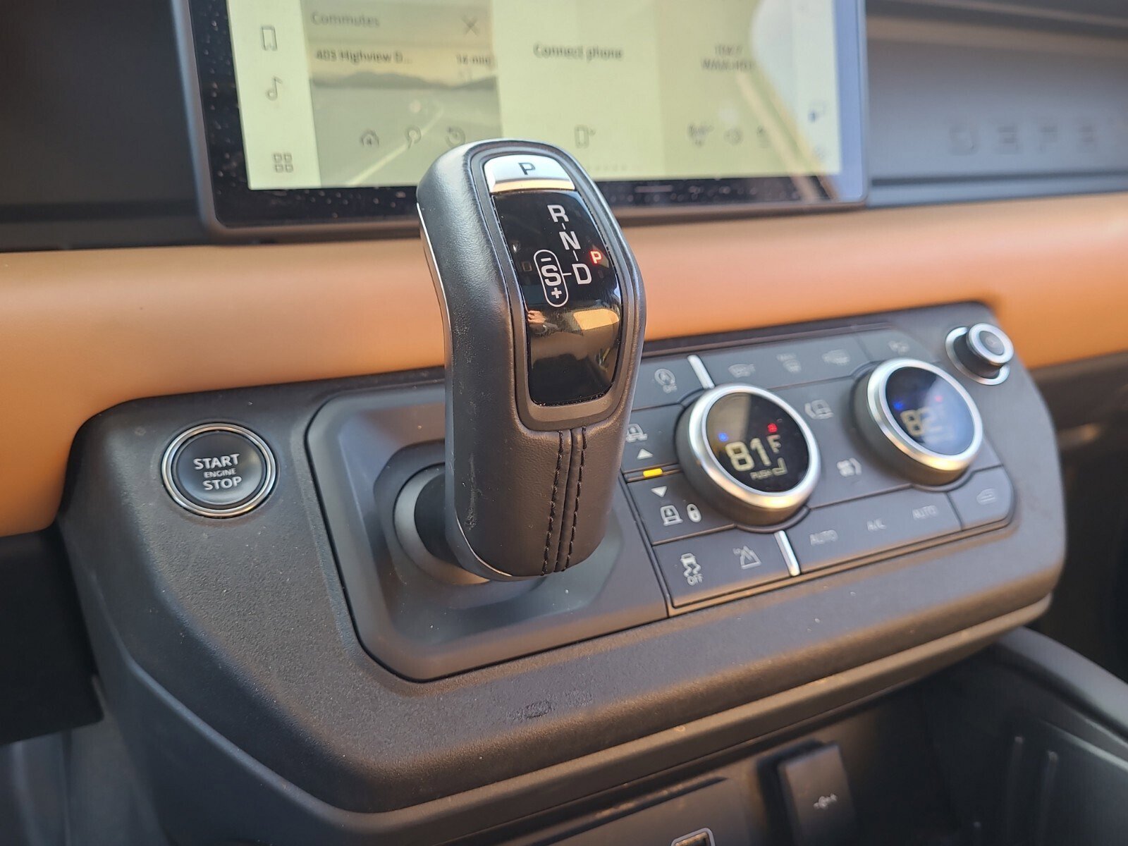 Used 2023 Land Rover Defender 110 X-Dynamic SE image 19