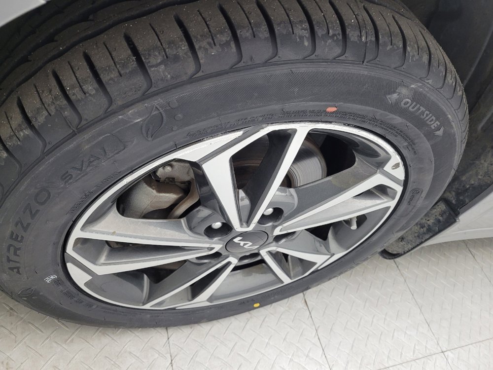 Used 2024 Kia Forte LXS w/ LXS Technology Package image 31